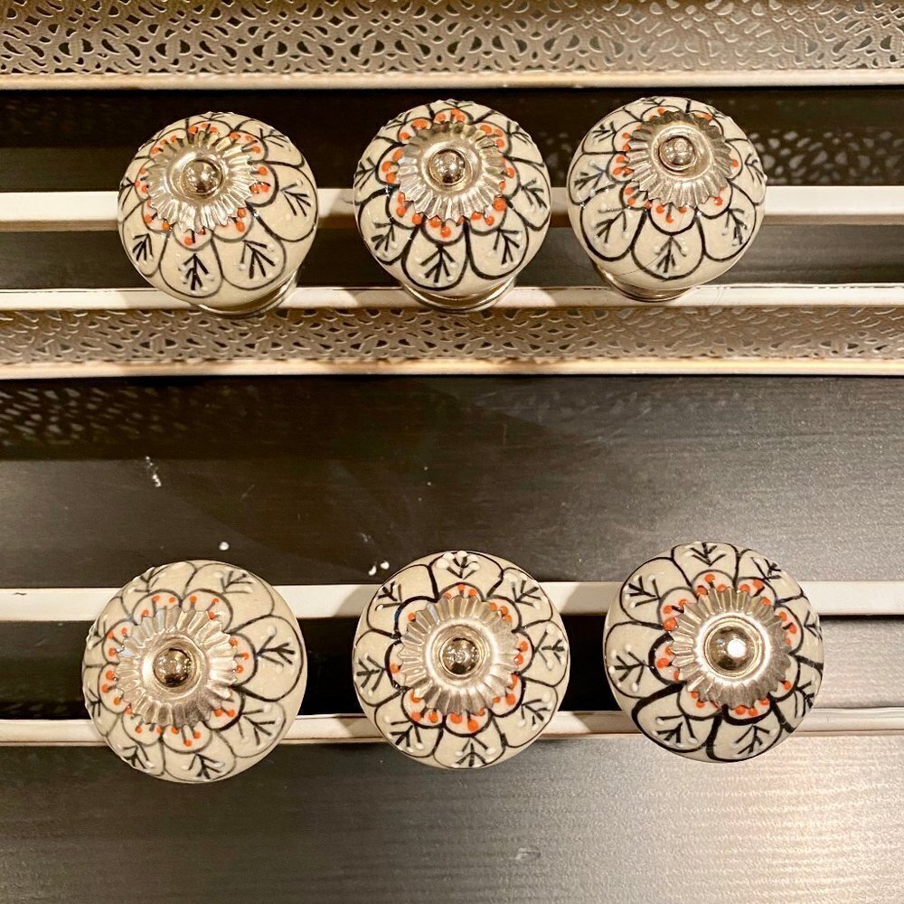 Many sets of 6 new ceramic knobs/pulls